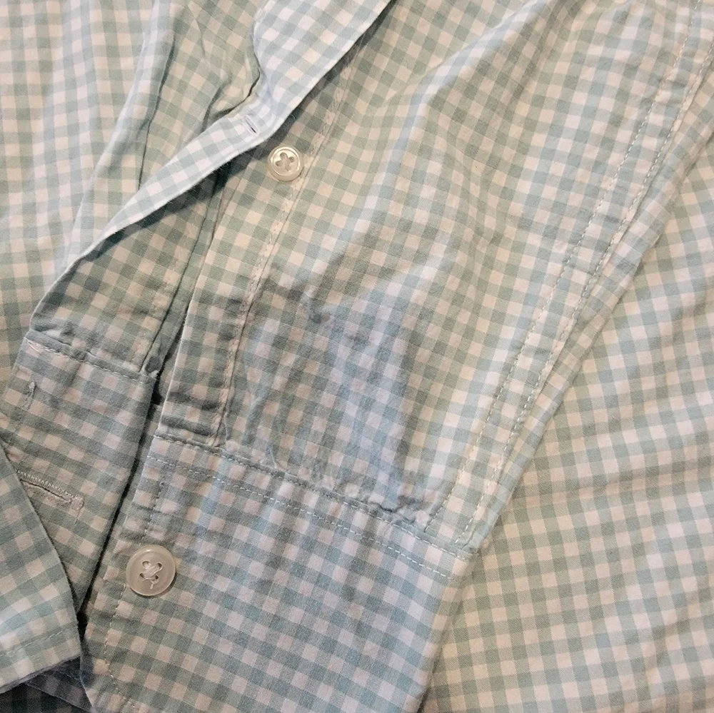 Mens Classic Fit  J. Crew Pastel Green checkerd Dress Shirt Medium